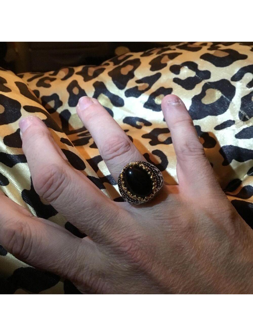 Regal Black Ring 8.5 - Picture 1 of 2